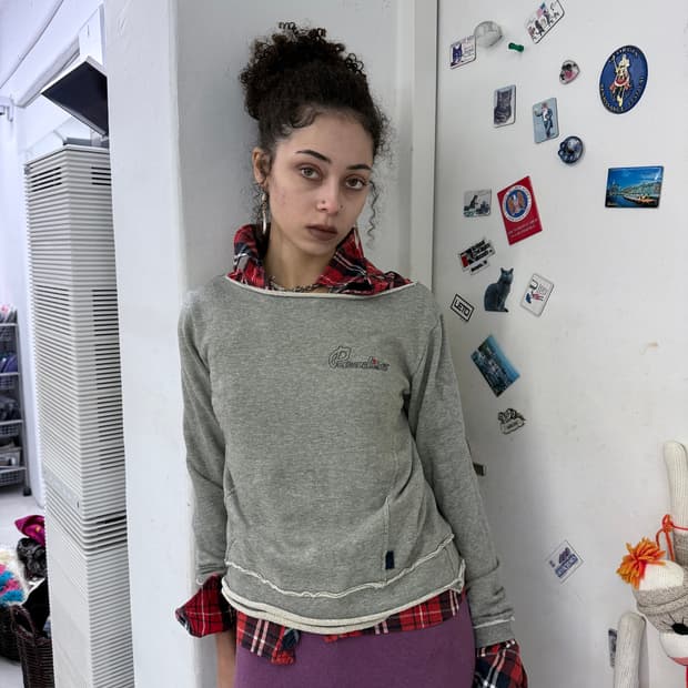 raw cut boat neck sweat shirt