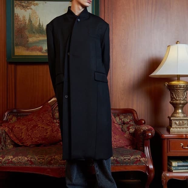 Stu 카라리스 코트 L 새제품구합니다