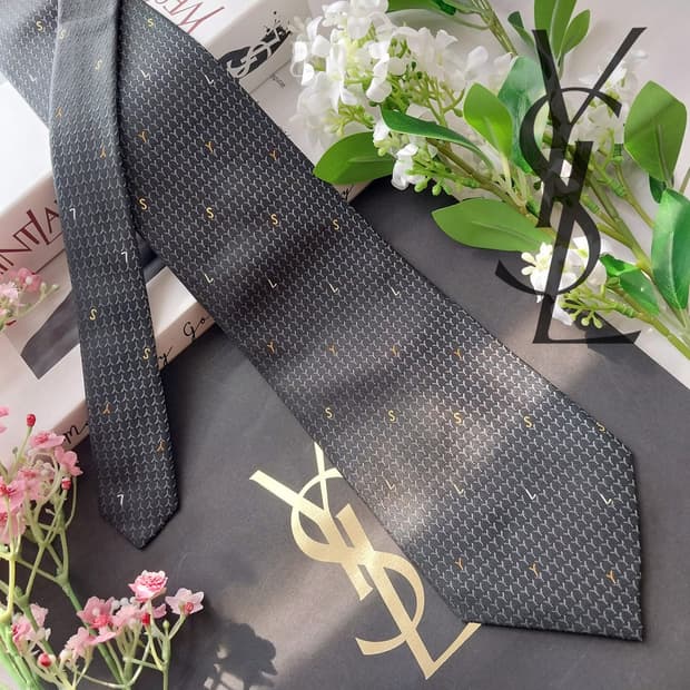 입생로랑 넥타이 블랙 이니셜 패턴 9.7cm A+등급 K2147