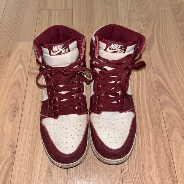 나이키 조던 버건디 하이 스니커즈 245
