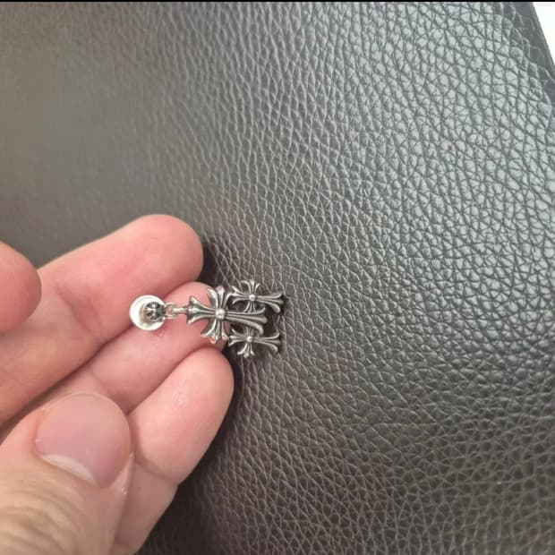 트리플 크로스 이어링