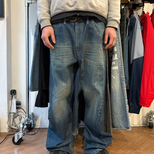 Levis Engineered Jeans 001 신치백