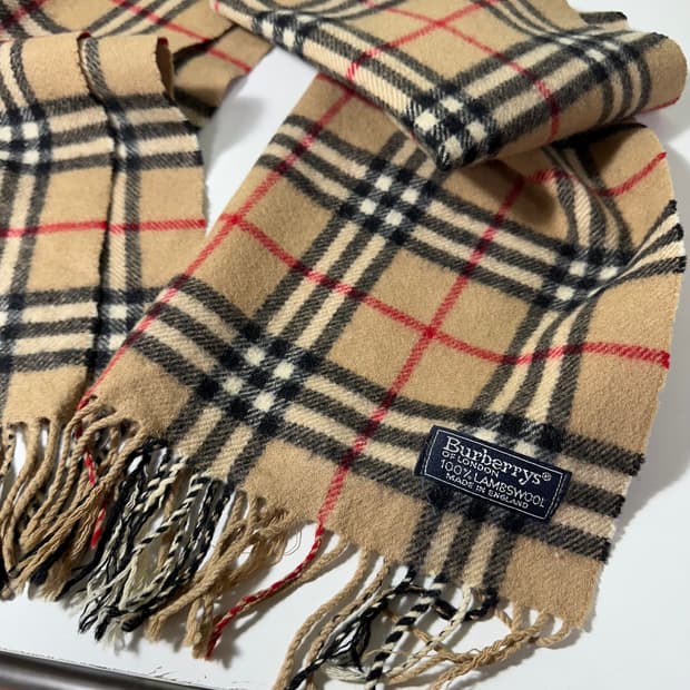 OS 버버리 베이지 노바체크 머플러 목도리