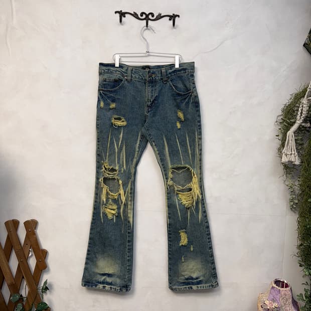 Washing denim grunge destroyed 부츠컷팬츠