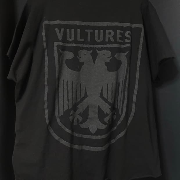 이지 칸예 웨스트 벌쳐스2 머천다이즈