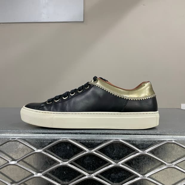 지방시 블랙 레더 스니커즈 38