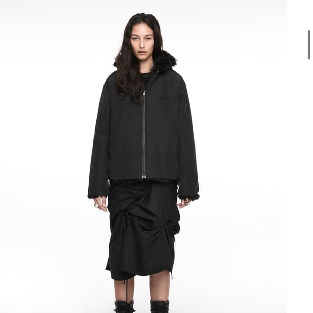 나체 리버시블 퍼 패딩 자켓