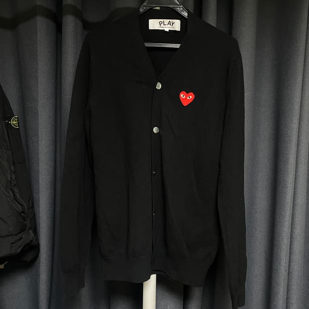 꼼데가르송 레드와펜 가디건 블랙 L