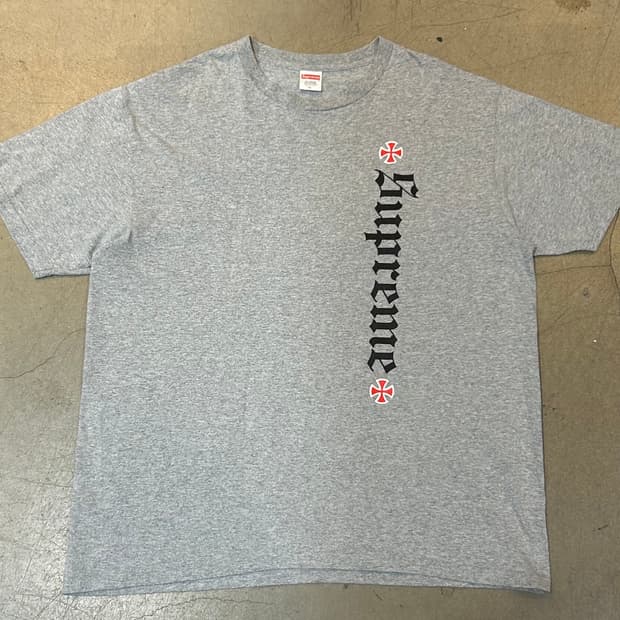 🫶🏻 슈프림 Gray 반팔티 🫶🏻