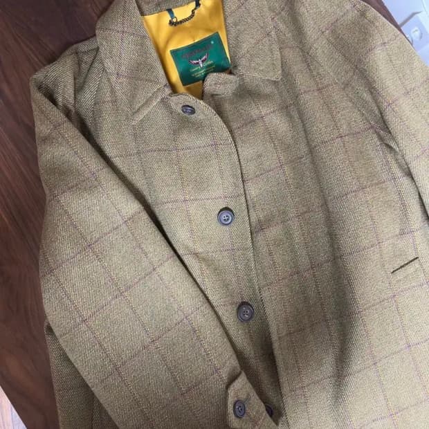 크리셜리스 로밧 트위드 코트