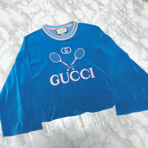 구찌 정품 벨벳 맨투맨 오버핏 크롭 티셔츠