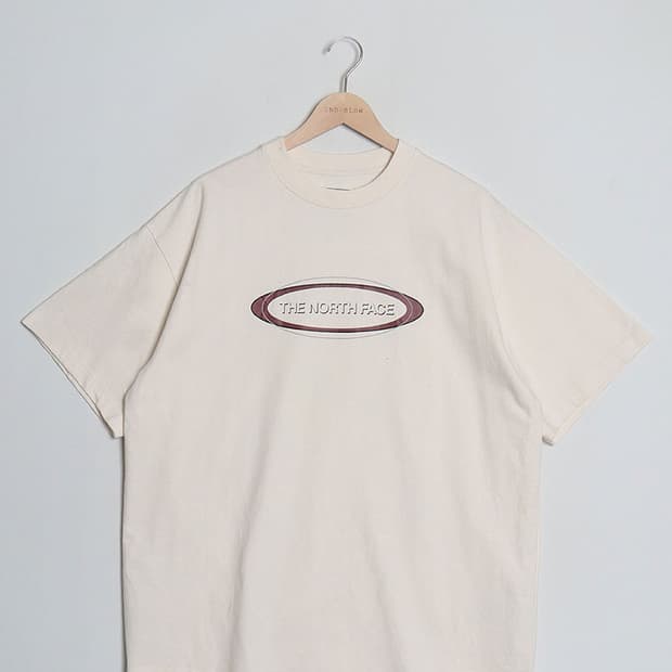 THE NORTH FACE Print T-Shirts