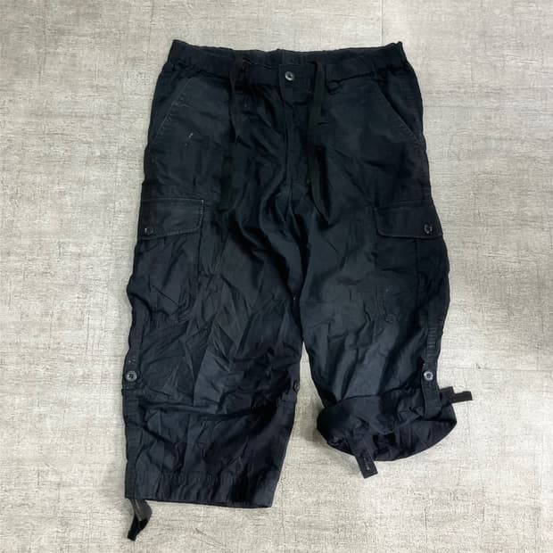 Uniqlo 유니클로 핀터깔 올드스쿨아메카지 너드남 셔링하프팬츠 반바지
