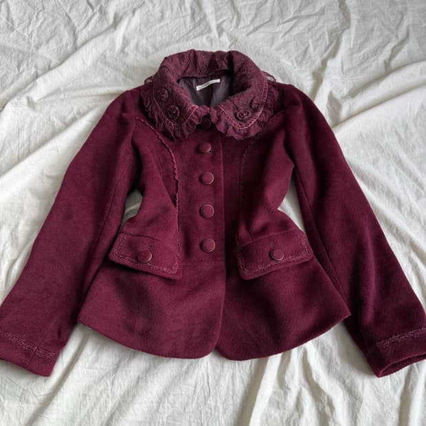 엑시즈팜 고스로리 버건디 하프코트