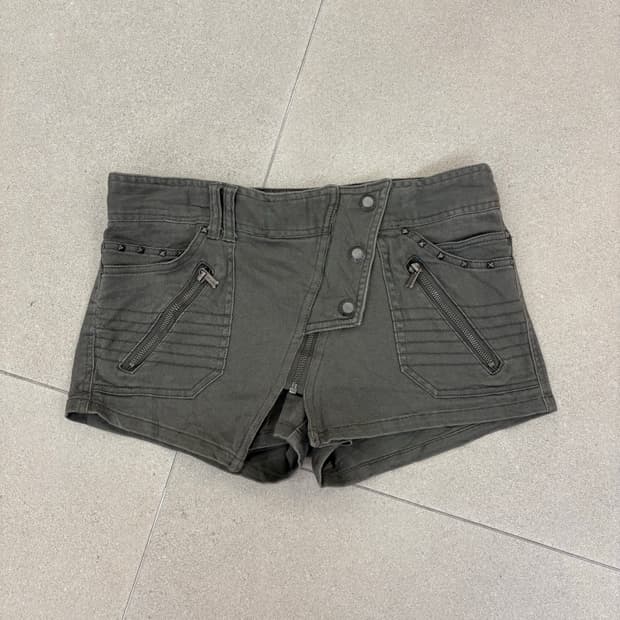 카키 버튼 스커트 핫팬츠
