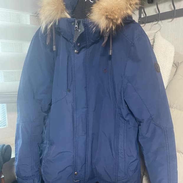 빈폴 라쿤털 후드 덕다운 패딩 105사이즈