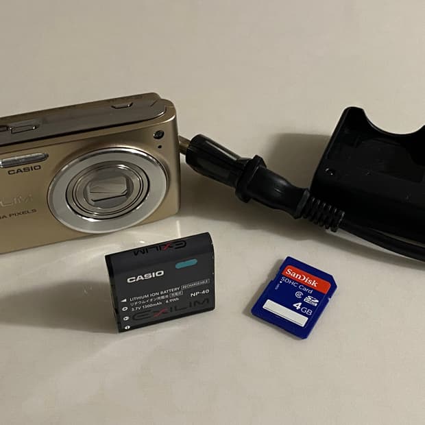 casio exlim z400팝니다