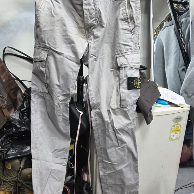 스톤 아일랜드   카고  바지   