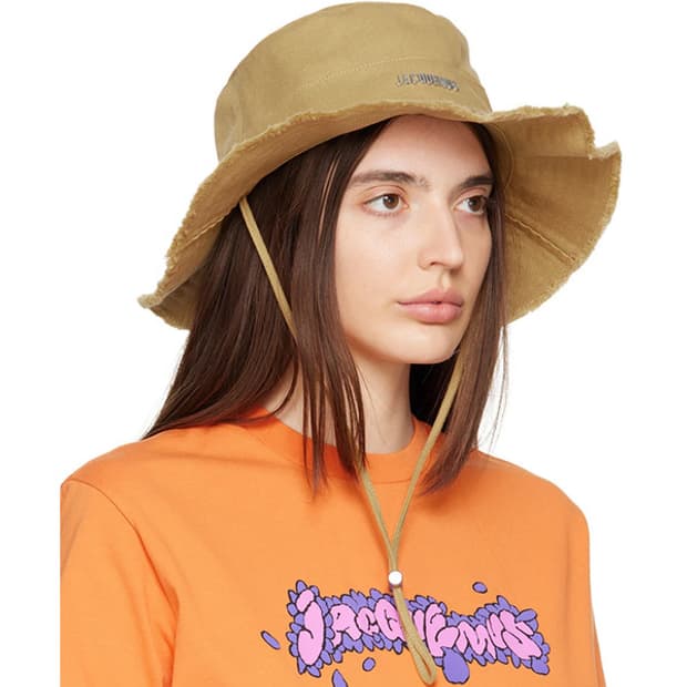 자크뮈스 르 밥 아티초크 버킷햇 베이지