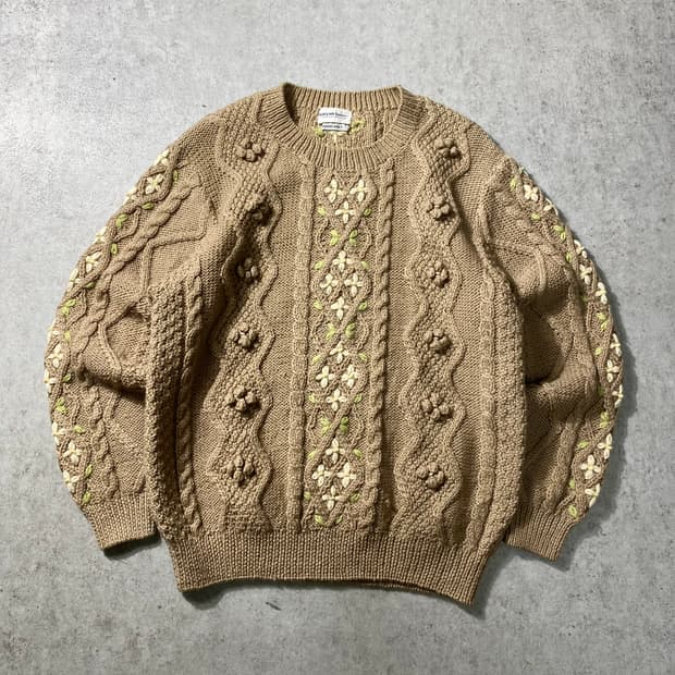 [L] QUEENS COURT 플라워 패턴 울 핸드니트