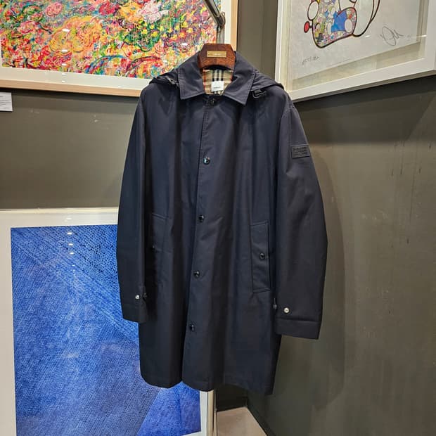 버버리 개버딘 패치로고 코트