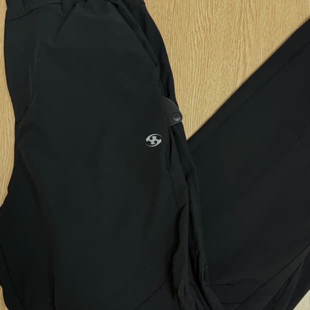 산산기어 사이드스냅팬츠 23fw 1size