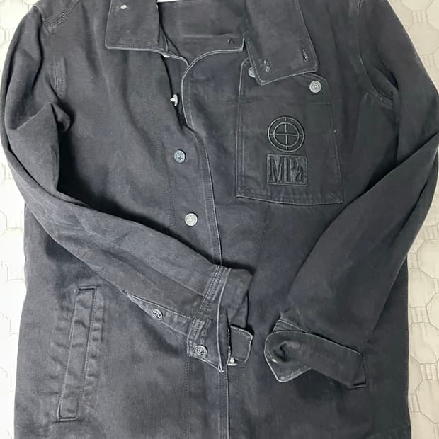 플라스틱프로덕트 트라페조이드자켓 M