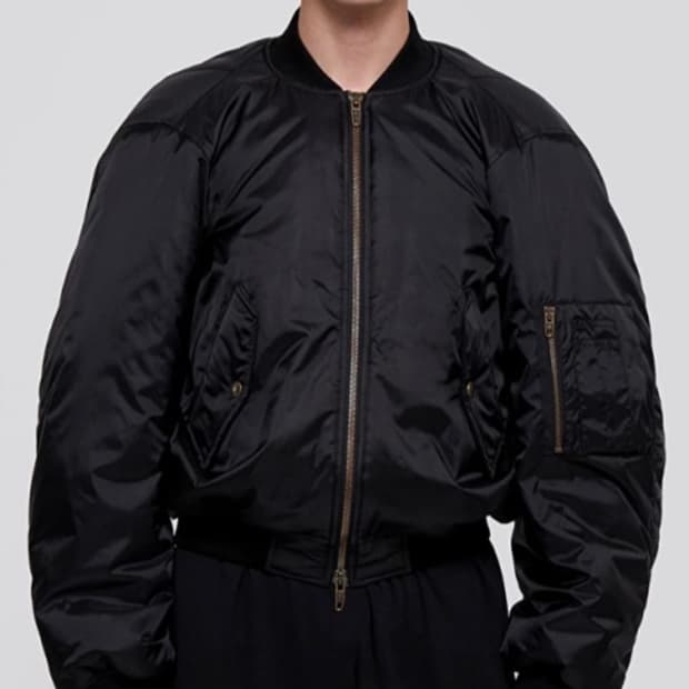 발렌시아가 스테로이드 봄버 44사이즈