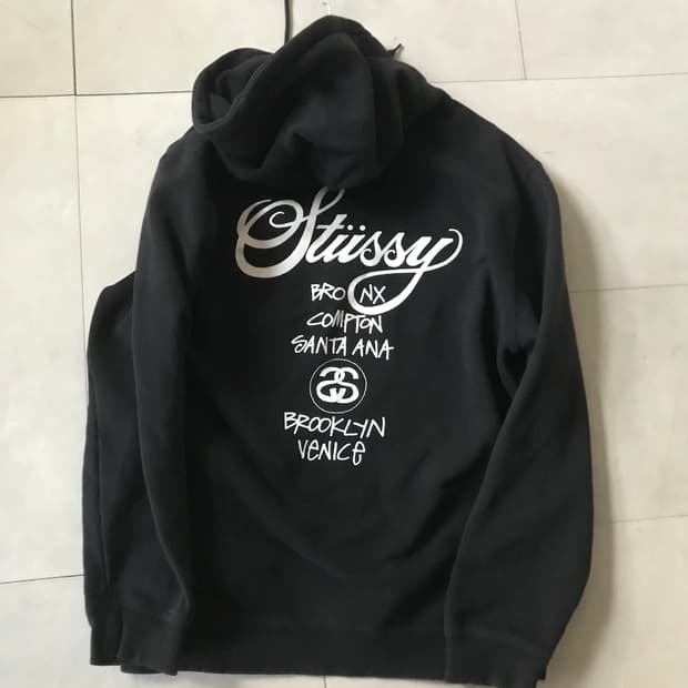 스투시 월드투어 블랙 후드티