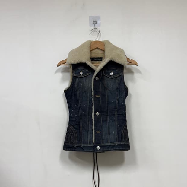 디스퀘어드2 데님 무스탕 조끼S