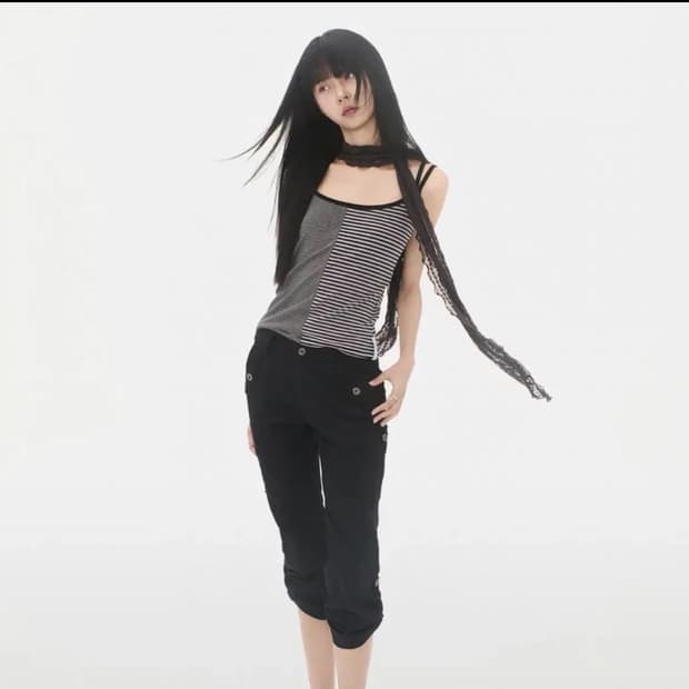 미레코 롤업 카프리 카고팬츠 블랙 1