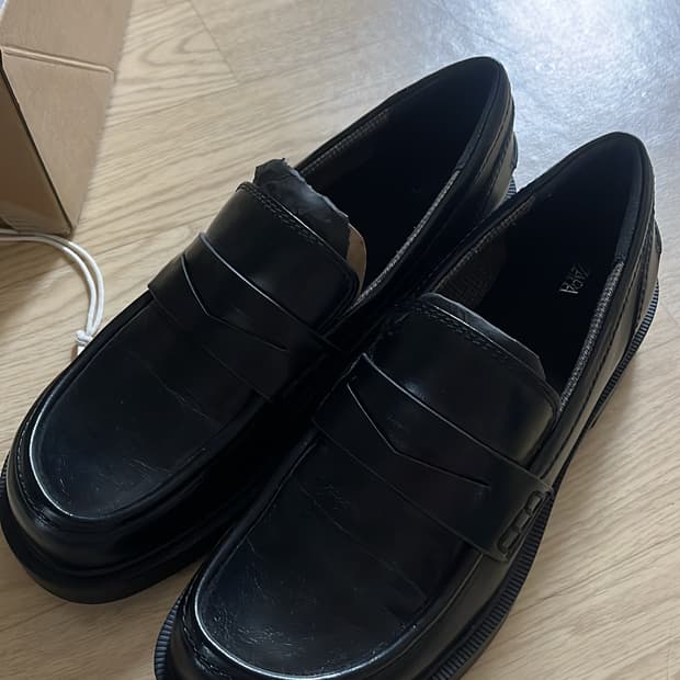 자라 하이 컷 로퍼 265
