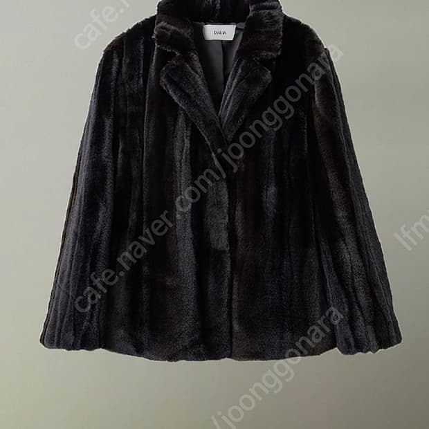 (구해요)샵다리아 shopdaria 퍼자켓