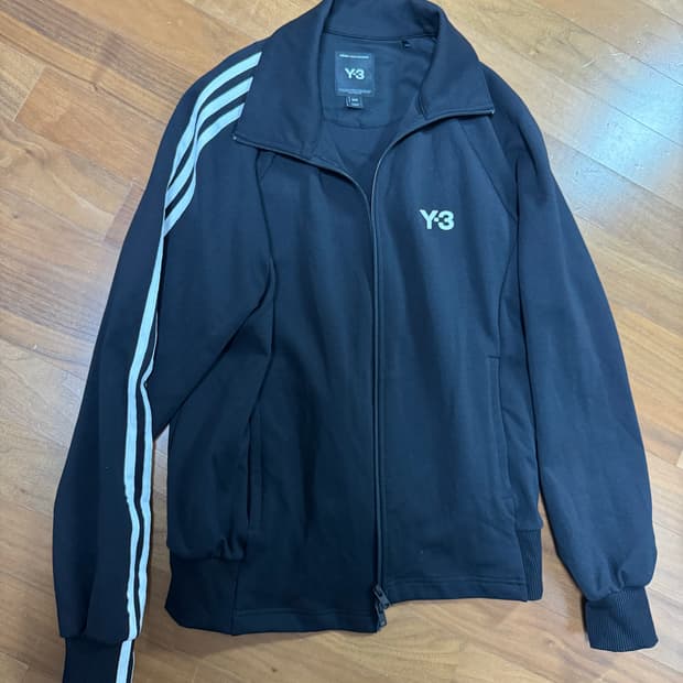 Y-3트랙탑 m