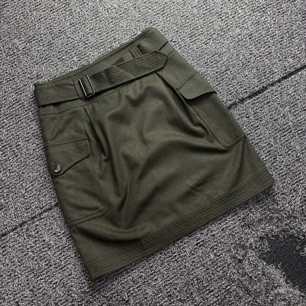 버버리 벨티드 y2K 사이드 포켓 스커트 3372