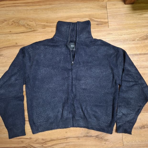 디미트리블랙 하프집업니트 