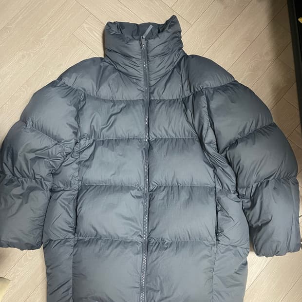 유니클로u 르메르 오버사이즈 패딩 M