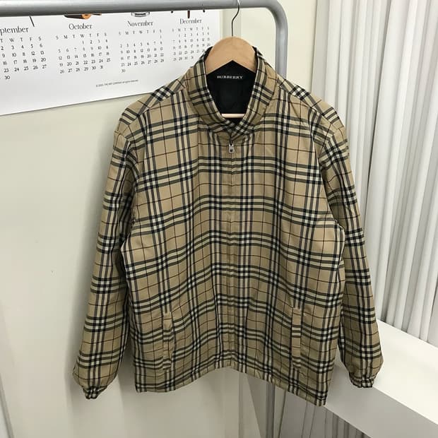 버버리 노바체크 리버시블 누빔 자켓