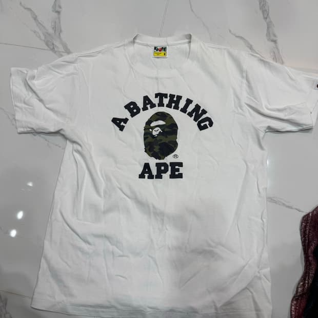 베이프 카모 반팔티셔츠