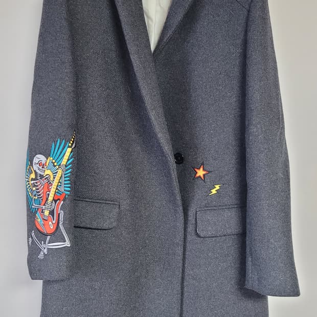 자딕앤볼테르 해골 자수 울 코트 55