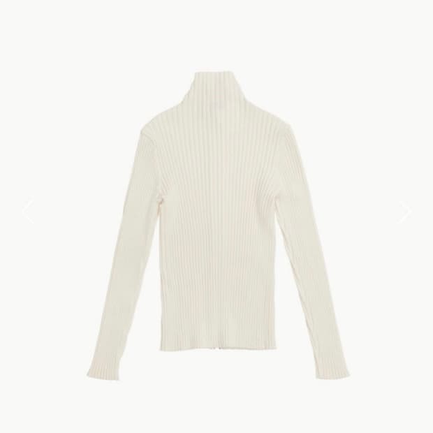 아모멘토 Ribbed high neck cardigan cream