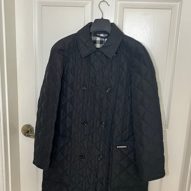 버버리 뉴타이팅 퀼팅자켓