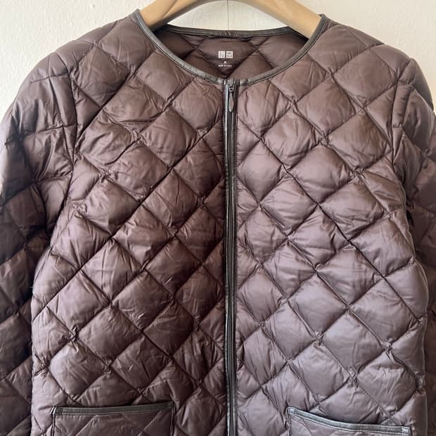 유니클로 여성 브라운 다운패딩점퍼 경량패딩