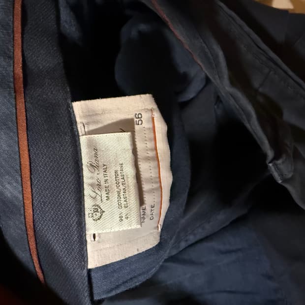 로로피아나 반바지 판매 합니다.