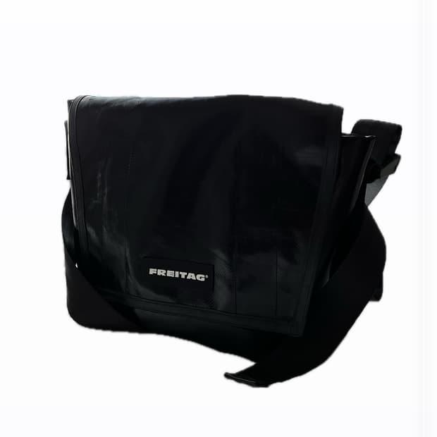 프라이탁 덱스터 (희귀 올검, 텍 뜯음X)