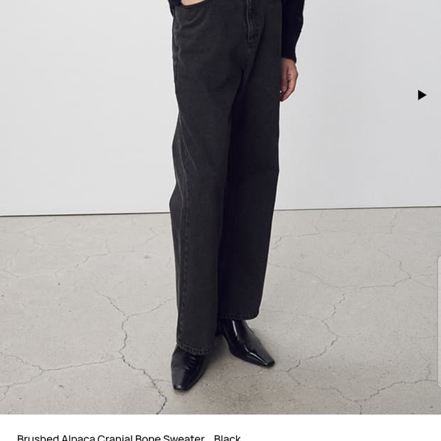 토니웩_Brushed Alpaca Bone Sweater M사이즈