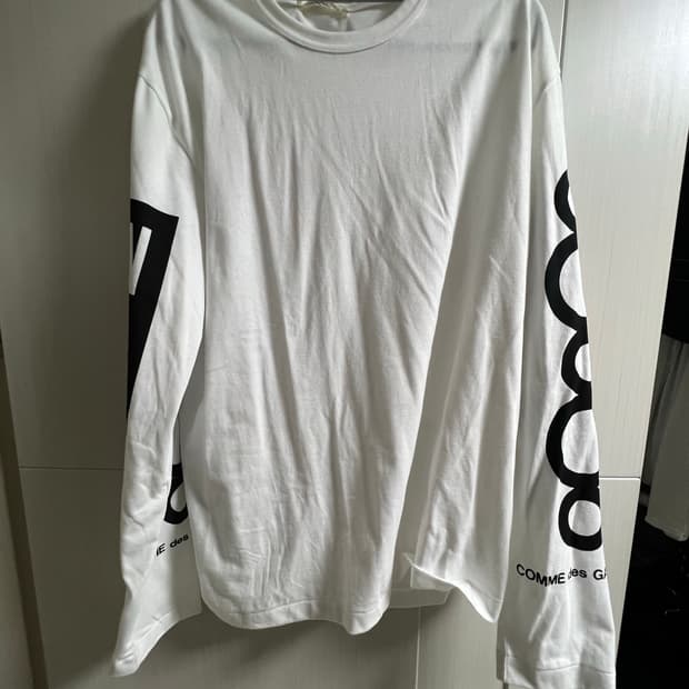 꼼데 x NGV 롱슬리브 xxl