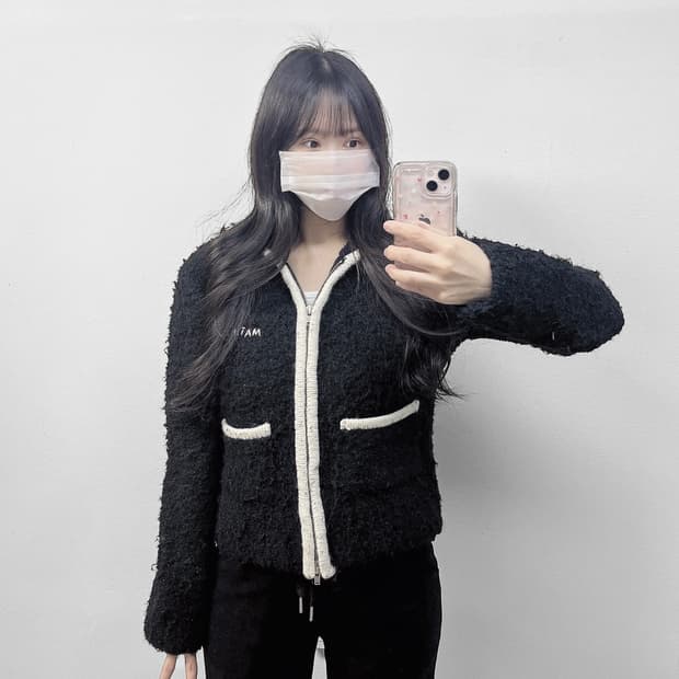 마뗑킴 Matin kim 라인 포인티드 니트 후드집업