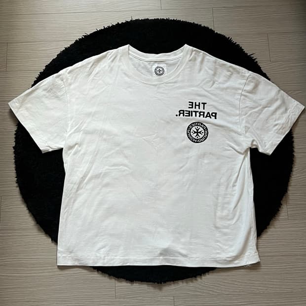 THE PARTIER Crop Tee (WHITE) 2