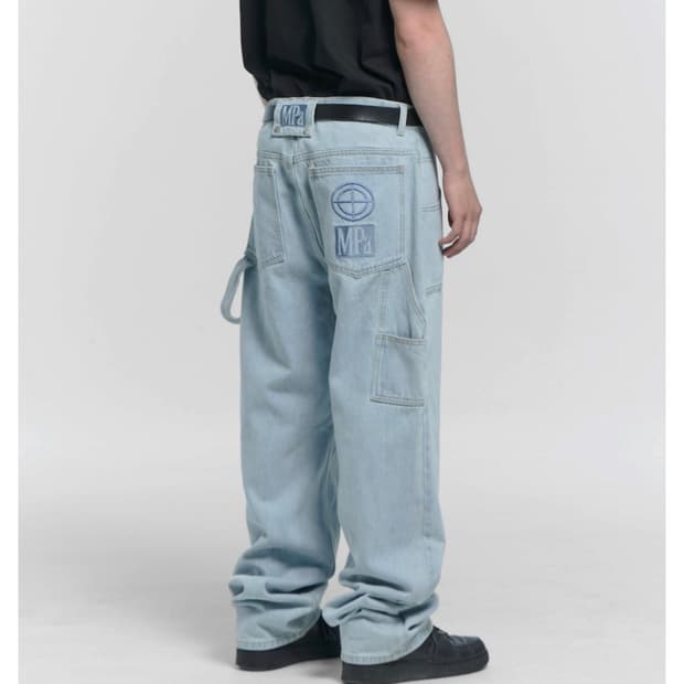 플라스틱 프로덕트 페인터 데님 블루s 구합니다!ㅠ